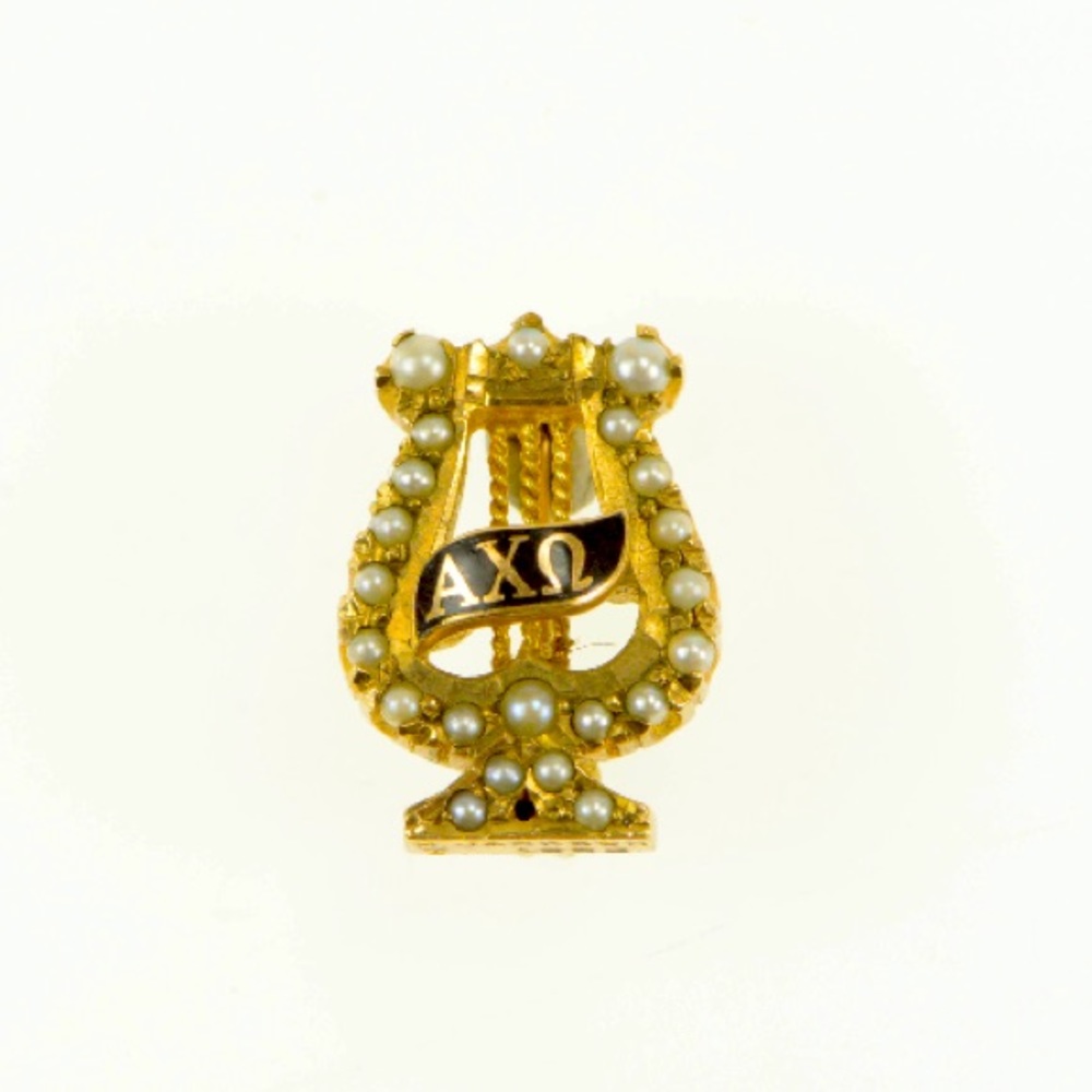 ALPHA CHI OMEGA BADE/PIN CROWN 22 PEARL BADGE